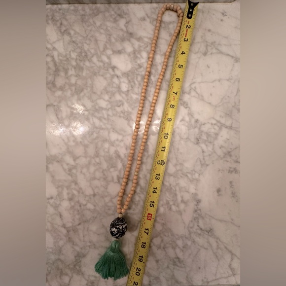 The Chalmers Tassel Necklace in Kelly Green with a Chinoiserie Bead - Picture 4 of 4